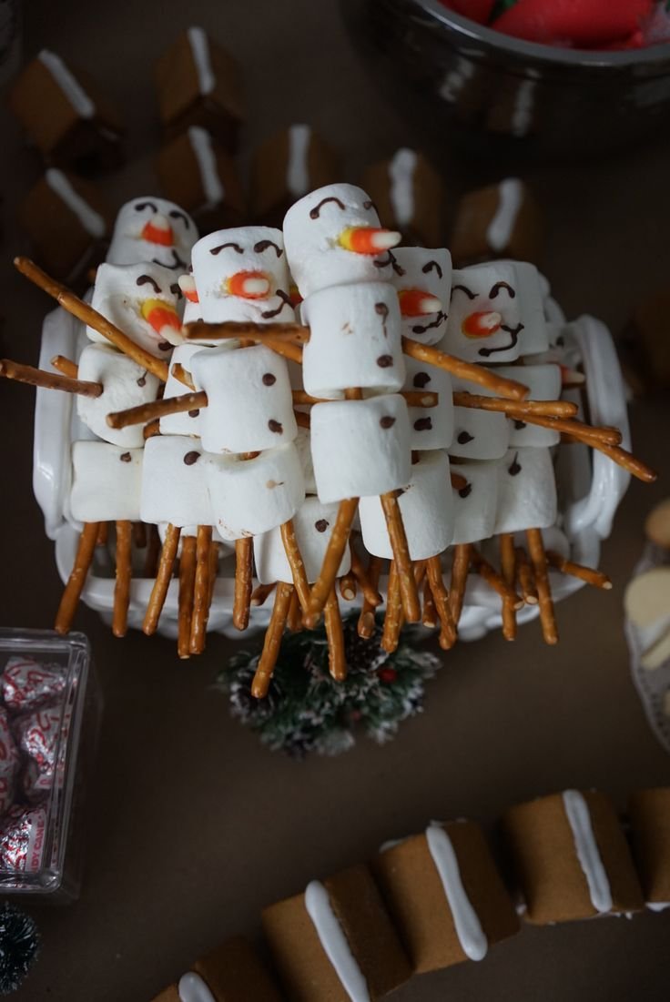 Snowman Veggie Sticks