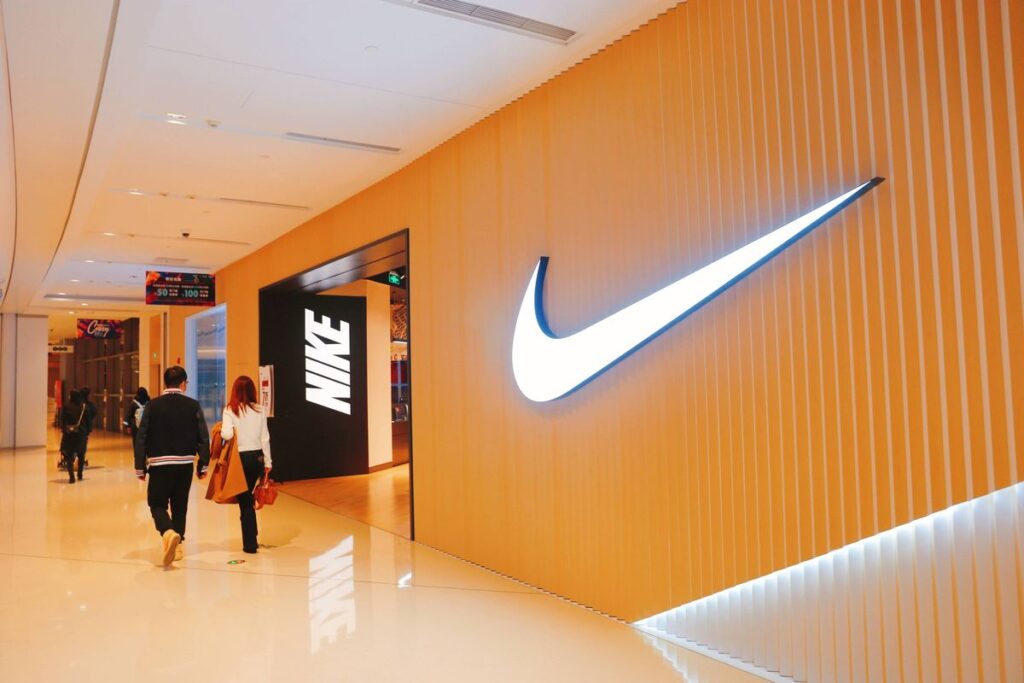 Nike Tech